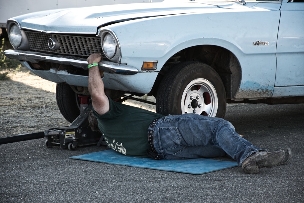 Reasons Why Auto Body Shops Need Workers Compensation Coverage